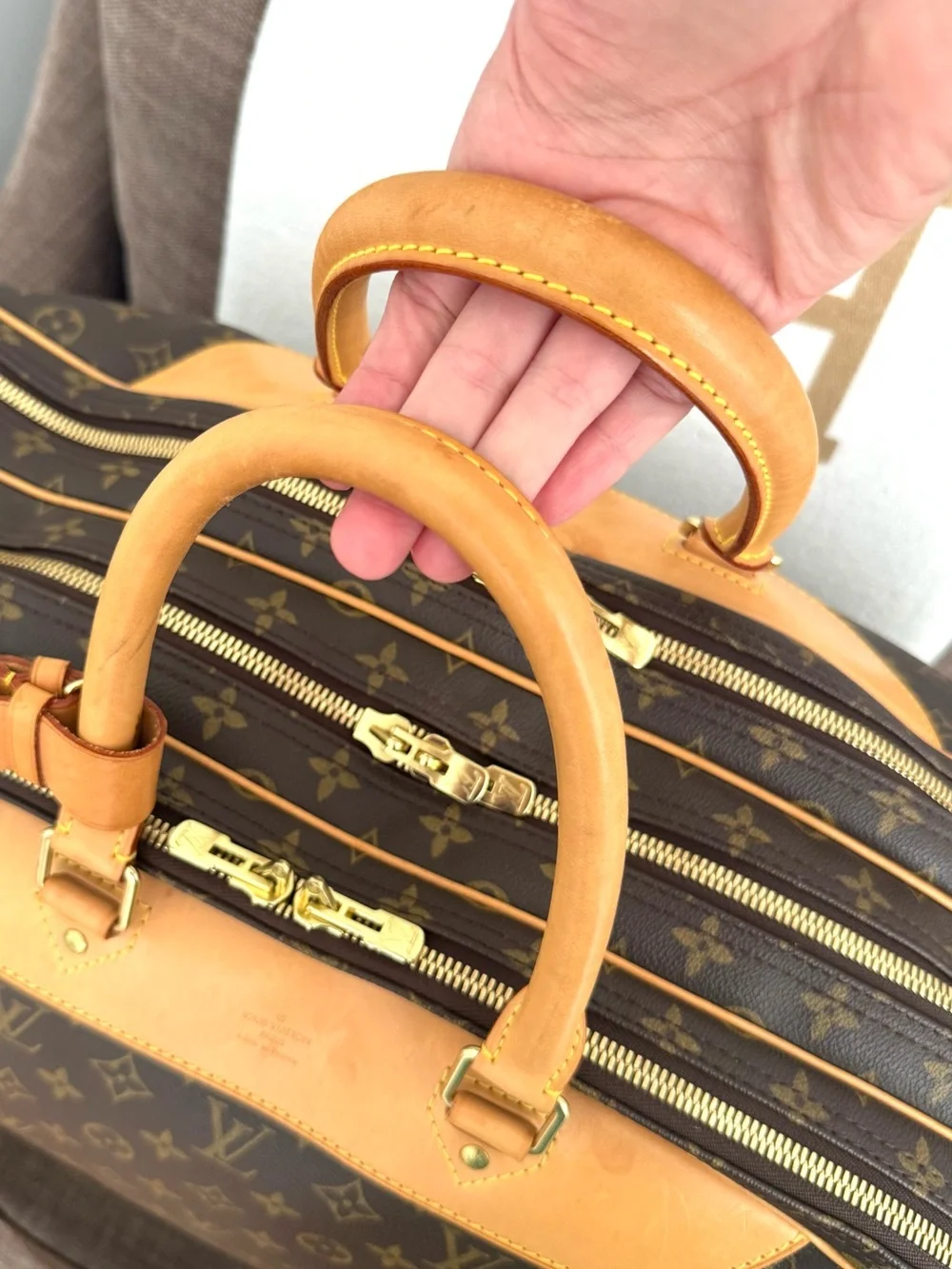 Authentic Louis Vuitton Alize unisex travel luggage bag M41391 brown monogram